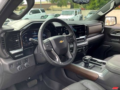 Used 2024 Chevrolet Silverado 1500 High Country w/ High Country Premium Package image 15