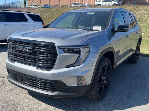 New 2026 GMC Acadia Elevation image 2