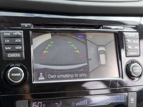 Used 2015 Nissan Rogue SL w/ SL Premium Package FWD image 24