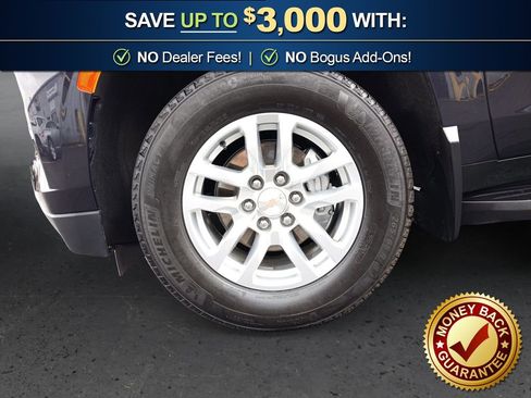 Used 2023 Chevrolet Tahoe LT w/ Luxury Package image 13