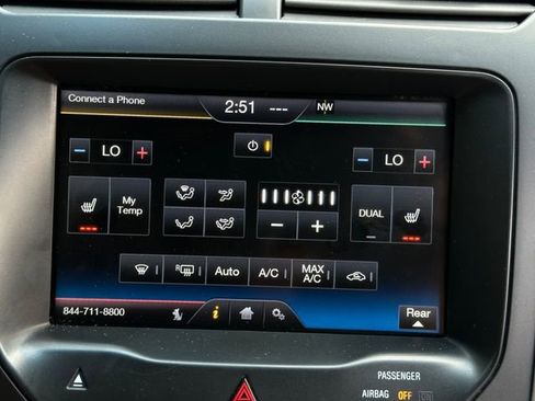 Used 2014 Ford Explorer XLT w/ Equipment Group 202A image 24