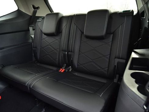 New 2026 Volkswagen Atlas SE image 24