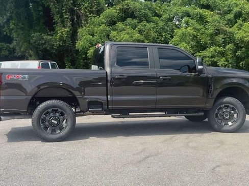 Used 2024 Ford F250 XL w/ STX Appearance Package AWD/4WD image 9