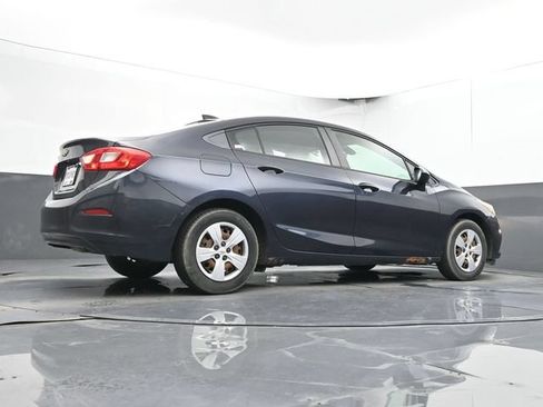 Used 2016 Chevrolet Cruze LS FWD image 40