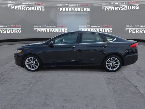 Used 2020 Ford Fusion SE FWD image 5