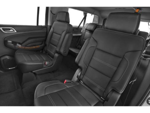 Used 2015 GMC Yukon XL Denali w/ Premium Package AWD/4WD image 17