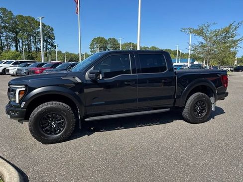 Certified 2025 Ford F150 Raptor AWD/4WD image 13