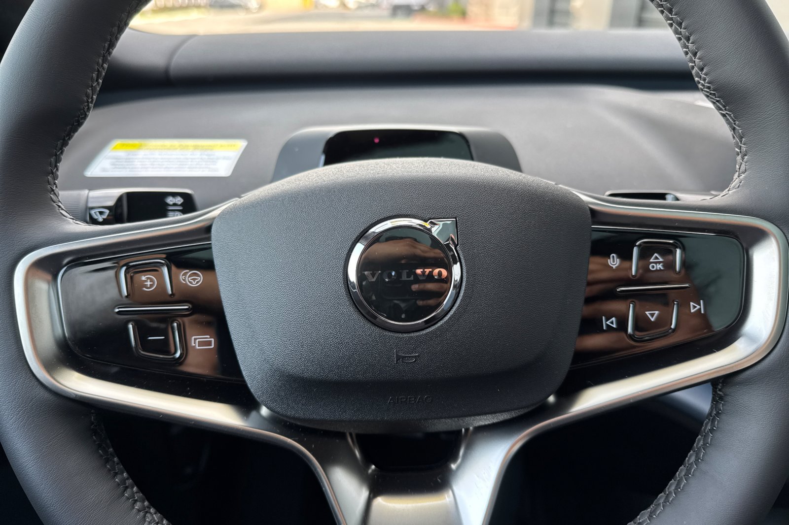 New 2026 Volvo EX30 Cross Country Ultra w/ Protection Package AWD/4WD image 26