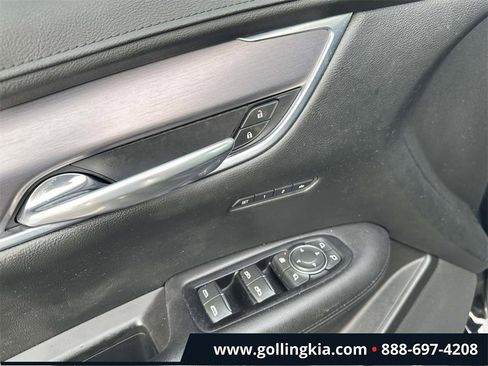 Used 2018 Cadillac XT5 Luxury image 15