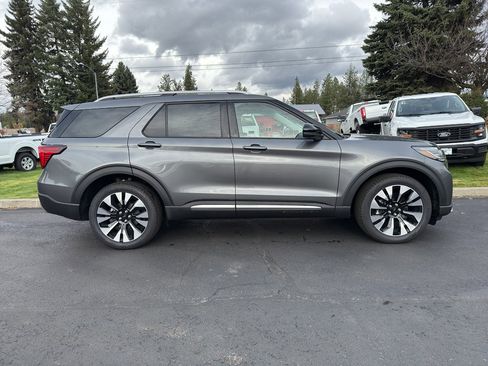 New 2026 Ford Explorer Platinum w/ LUX Leather Package image 3