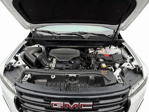 Used 2023 GMC Acadia AT4 image 20