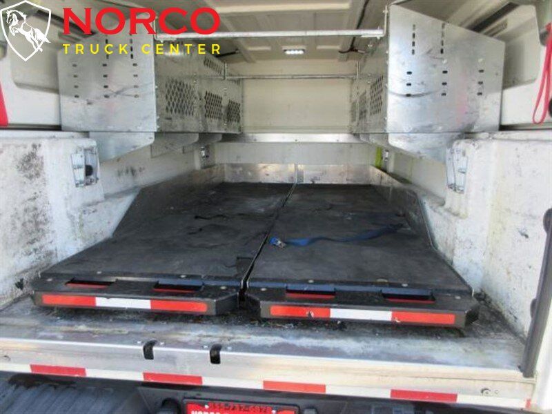 Used 2016 Ford F250 XL w/ Power Equipment Group RWD image 21