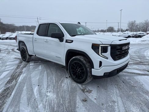 New 2026 GMC Sierra 1500 Elevation image 4