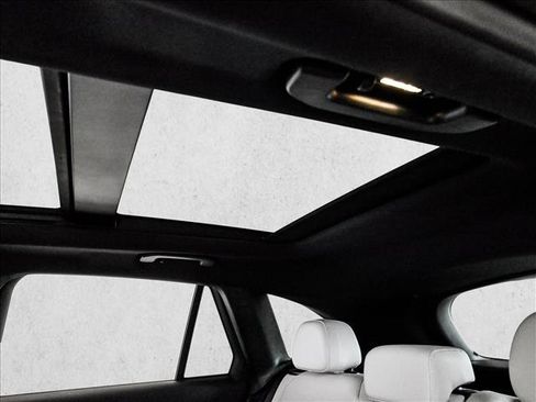 Certified 2026 Mercedes-Benz GLC 300 4MATIC image 21