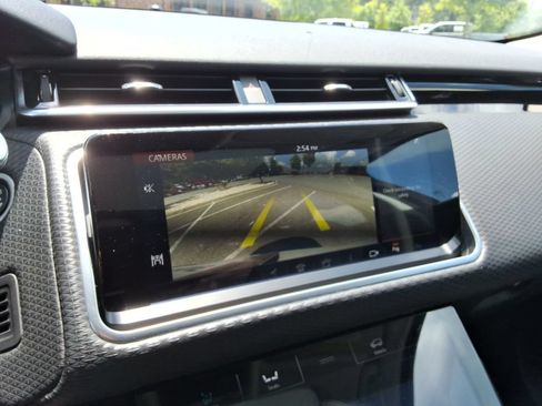 Used 2020 Land Rover Range Rover Velar S AWD/4WD image 16