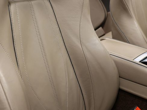 Used 2015 Aston Martin DB9 Volante Carbon Edition Convert image 84