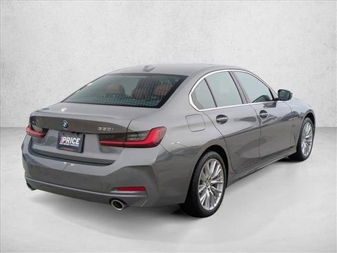 Used 2024 BMW 330i xDrive Sedan w/ Premium Package image 5