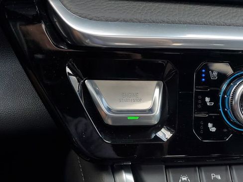Certified 2022 GMC Sierra 1500 Denali AWD/4WD image 23