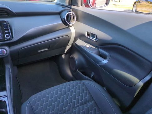 Used 2023 Nissan Kicks SV image 17