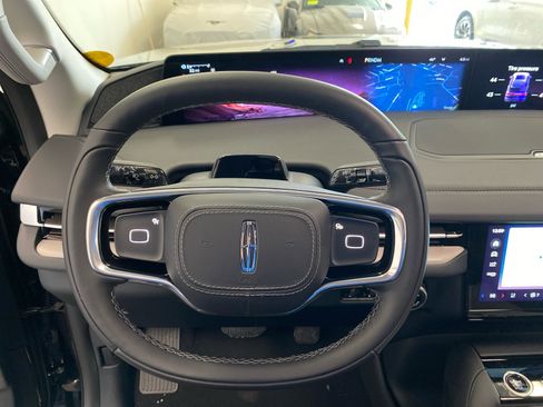 New 2026 Lincoln Navigator Reserve image 22