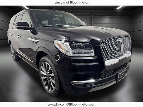 Used 2019 Lincoln Navigator Select AWD/4WD image 9