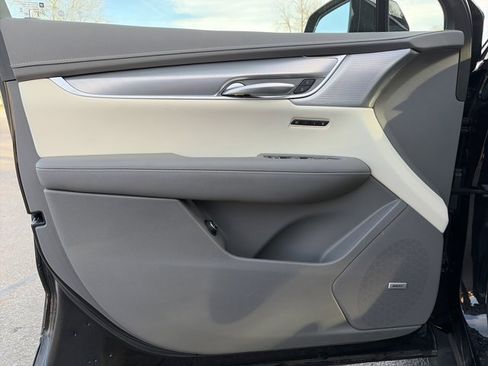 Used 2024 Cadillac XT5 Premium Luxury w/ Technology Package image 15