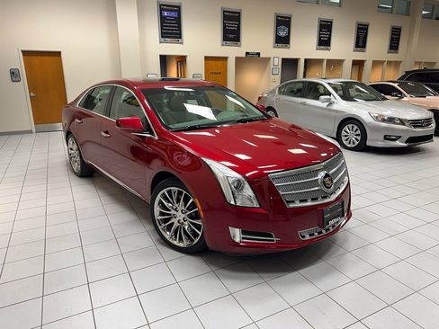 Used 2013 Cadillac XTS Platinum image 11