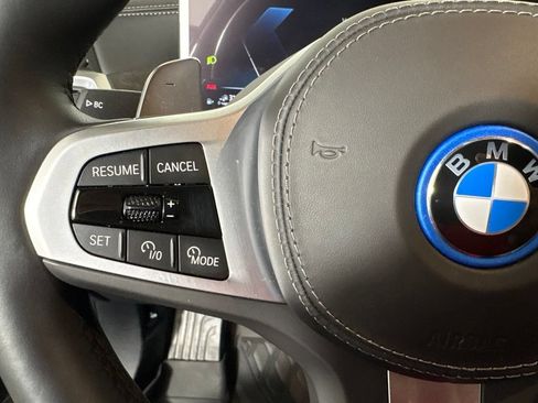 Certified 2026 BMW X5 xDrive50e w/ M Sport Package AWD/4WD image 20