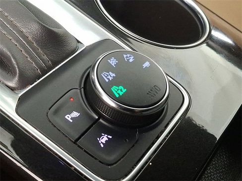 Used 2021 Chevrolet Blazer Premier w/ Driver Confidence II Package image 23