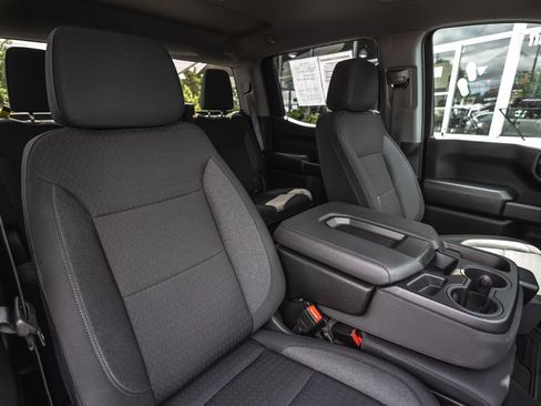 Used 2025 GMC Sierra 1500 Pro w/ Convenience Package AWD/4WD image 31