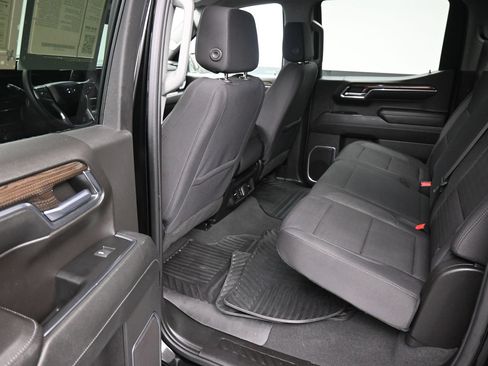 Used 2024 Chevrolet Silverado 1500 RST w/ Z71 Off-Road Package AWD/4WD image 17