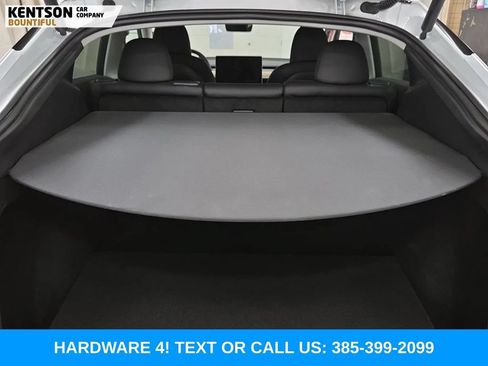 Used 2023 Tesla Model Y Long Range AWD/4WD image 10