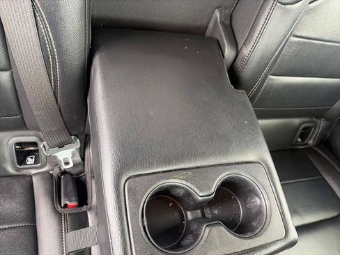 Used 2020 Jeep Gladiator Overland AWD/4WD image 30