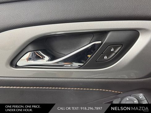 Used 2019 Chevrolet Traverse LS FWD image 19