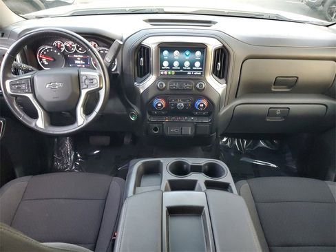 Used 2021 Chevrolet Silverado 1500 RST w/ Bed Protection Package image 11