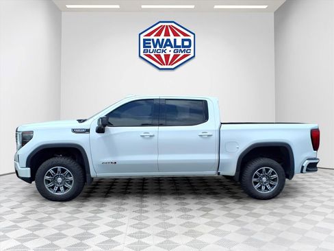 Certified 2024 GMC Sierra 1500 AT4 w/ AT4 Preferred Package AWD/4WD image 7