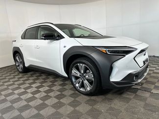 Used 2023 Subaru Solterra AWD video 2