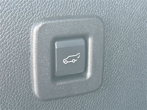 Used 2016 Ford Expedition EL Limited w/ Equipment Group 301A image 22