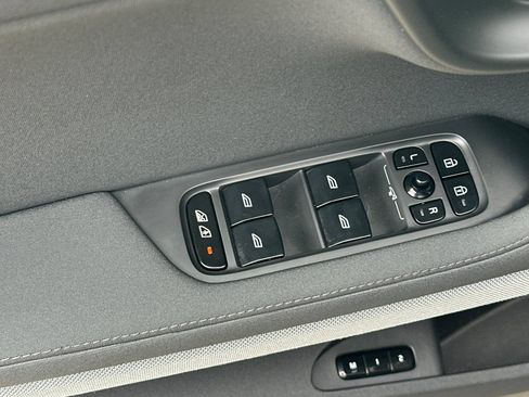 Used 2024 Polestar Polestar 2 AWD/4WD image 15