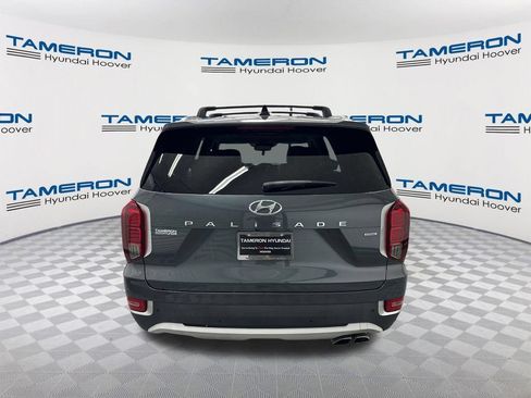 Used 2022 Hyundai Palisade SEL w/ Premium Package AWD/4WD image 4