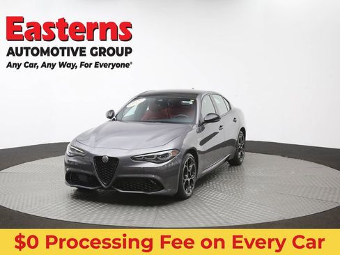 Used 2024 Alfa Romeo Giulia Veloce AWD/4WD image 54