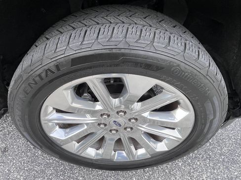 Used 2021 Ford F150 Platinum w/ Equipment Group 701A High AWD/4WD image 22