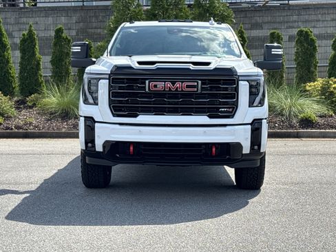 New 2026 GMC Sierra 2500 AT4 w/ AT4 Premium Plus Package AWD/4WD image 3
