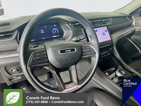 Used 2022 Jeep Grand Cherokee L Limited AWD/4WD image 12