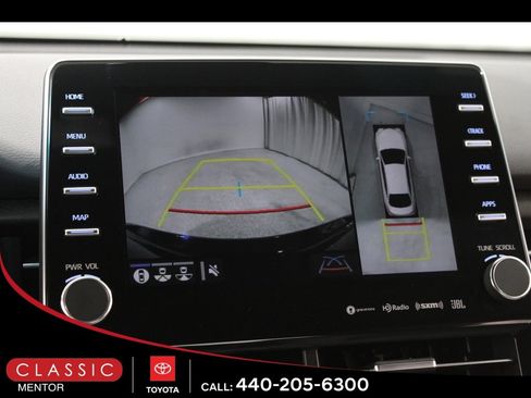 Used 2019 Toyota Avalon Limited image 13