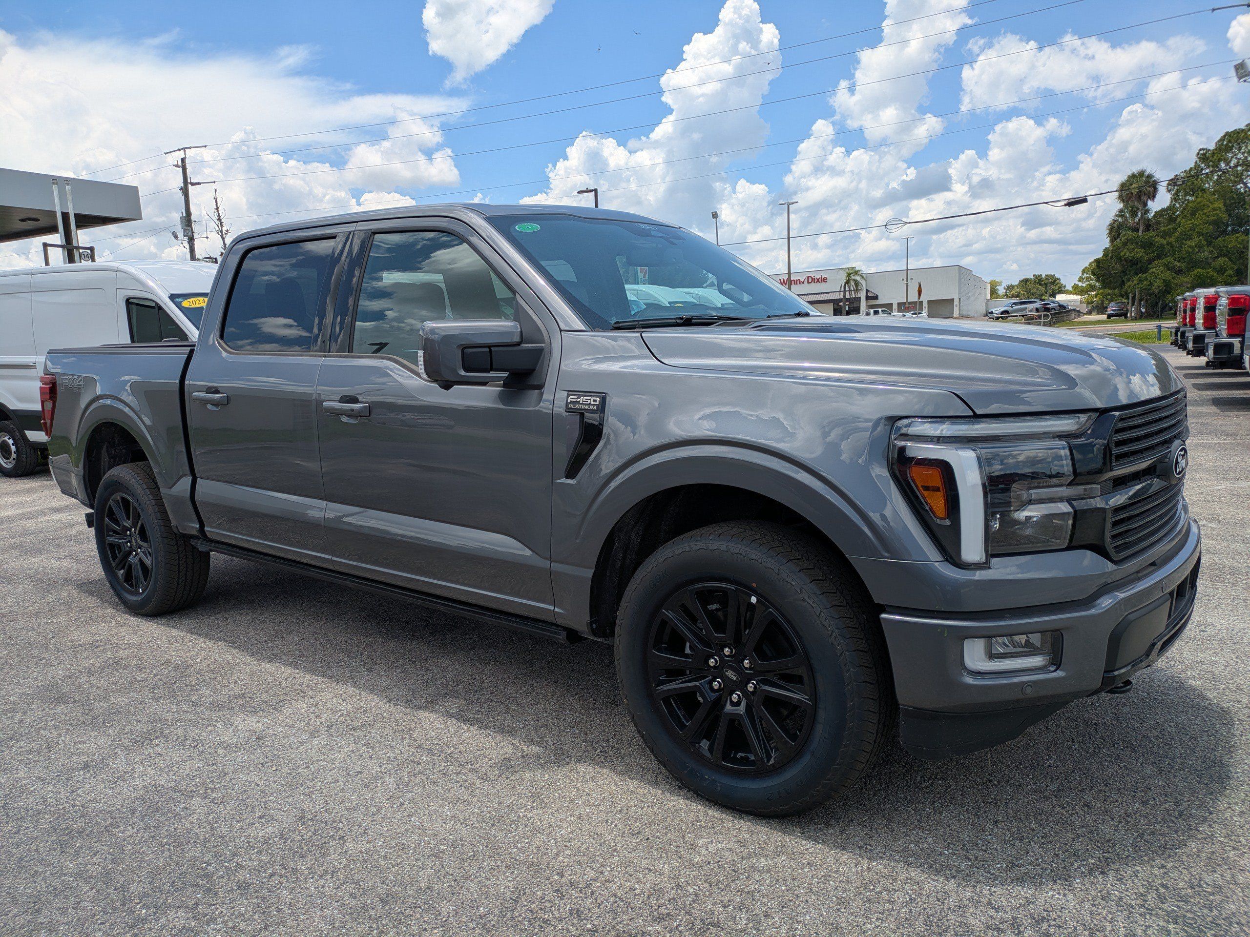 Used 2024 Ford F150 Platinum w/ Equipment Group 702A High AWD/4WD image 2