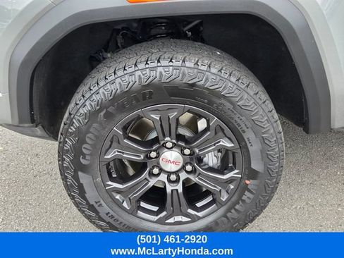 Used 2024 GMC Canyon Elevation w/ Convenience Package AWD/4WD image 17