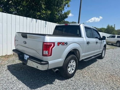 Used 2017 Ford F150 XLT w/ Equipment Group 301A Mid AWD/4WD image 5