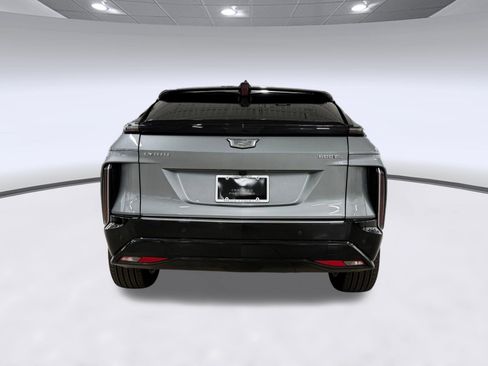 Certified 2024 Cadillac Lyriq Tech w/ Driver Assist Package AWD/4WD image 10