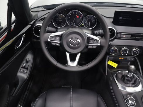New 2026 MAZDA MX-5 Miata Grand Touring w/ Weather Package RWD image 16